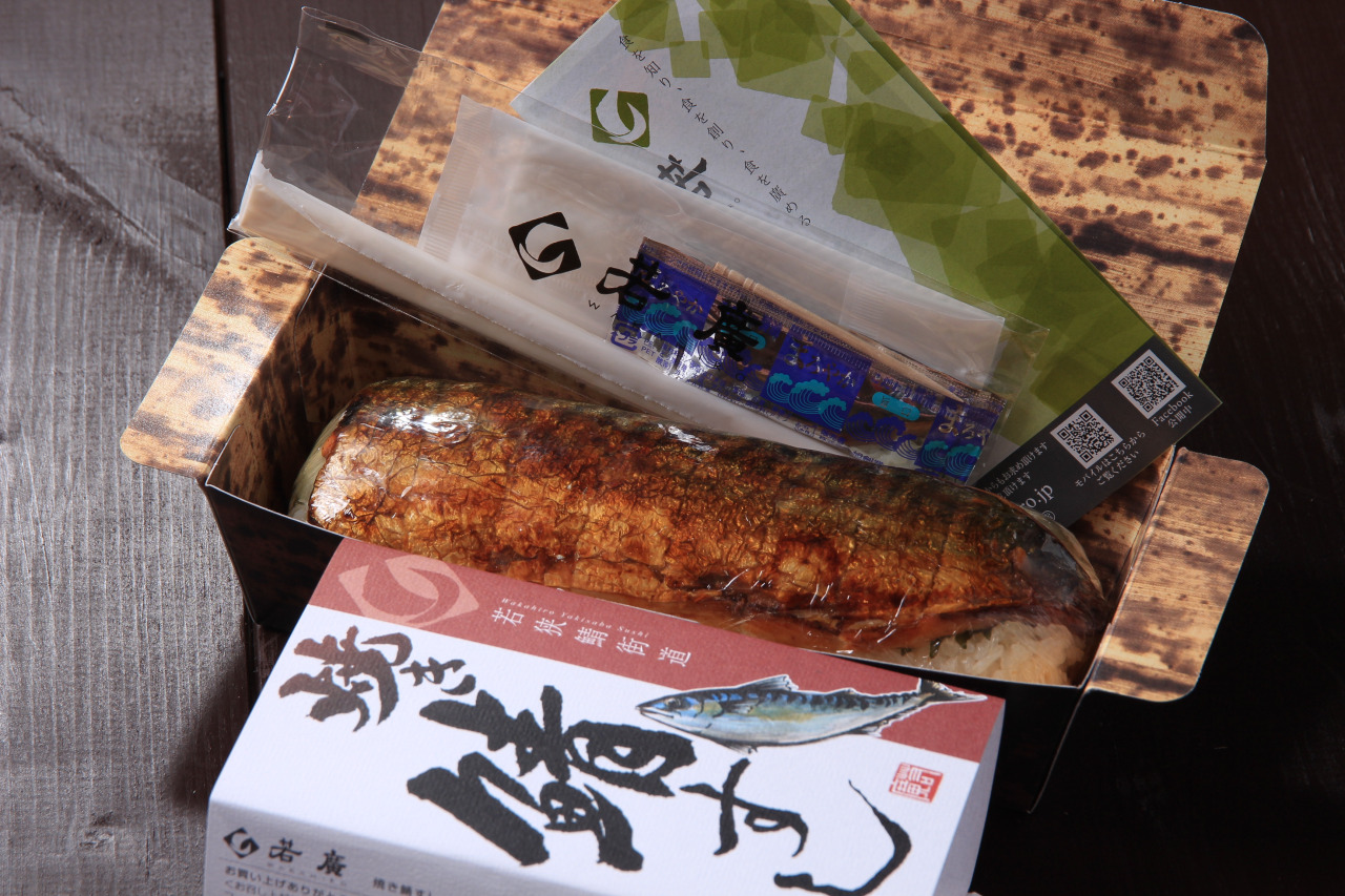 空弁で有名になった焼き鯖寿司をお取り寄せ。実績ある商品はやはり美味しいですね。 | 食通きどり